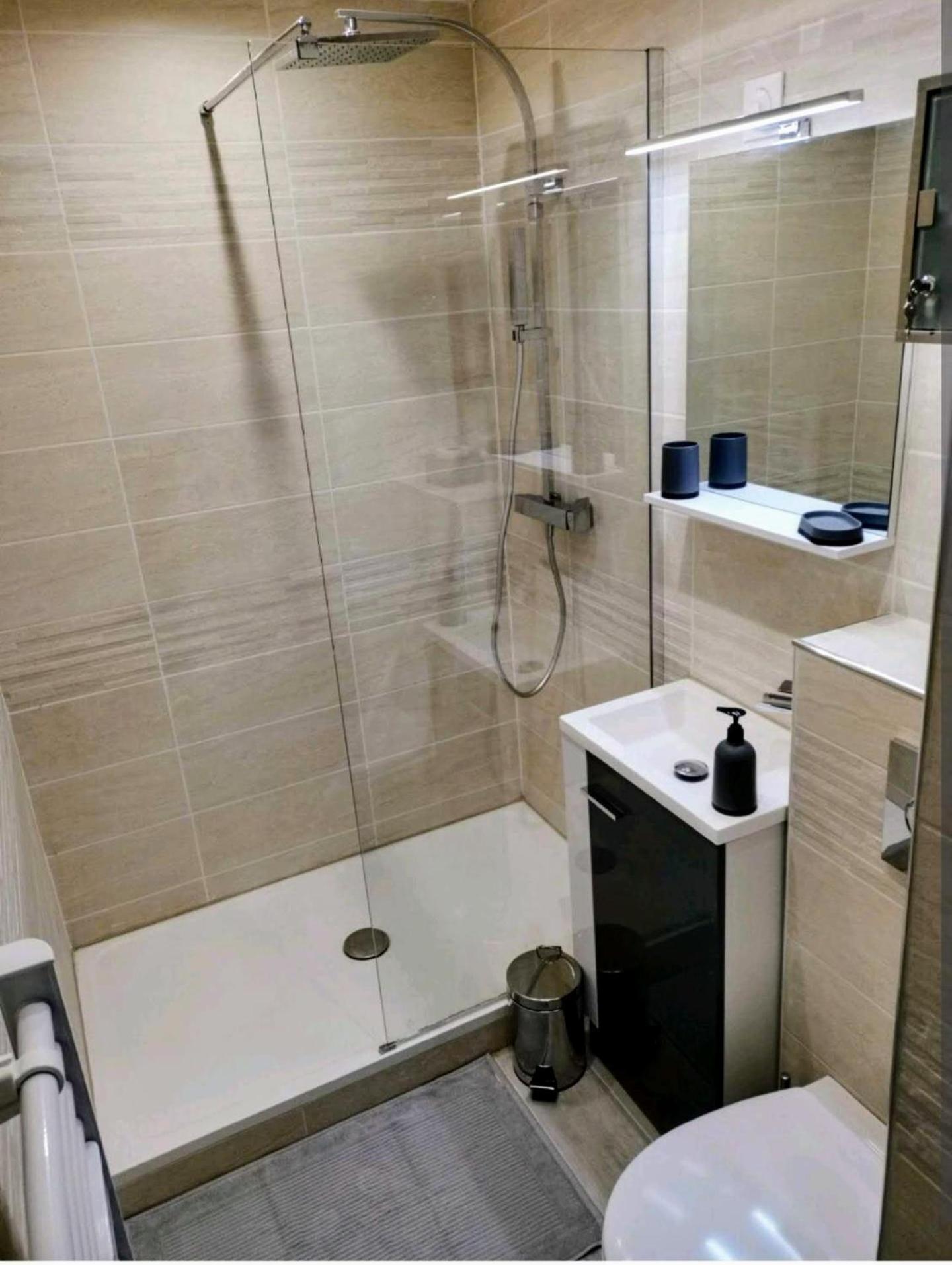 Appartement Vue Mer,Acces Direct Plage,Fibre,Clim,Parking Public Gratuit Ле-Баркарес Екстер'єр фото